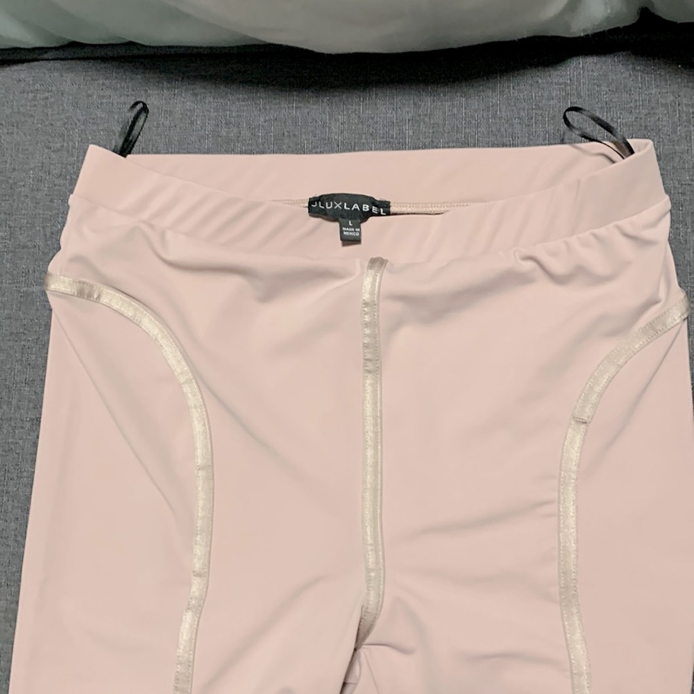 JLUXLABEL Cream Leggings